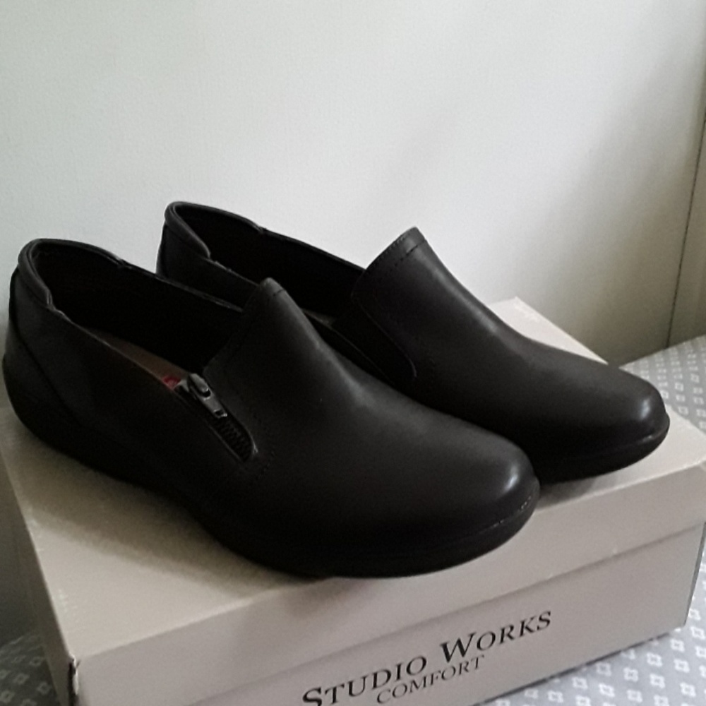 New Studio works comfort shoes 9 M